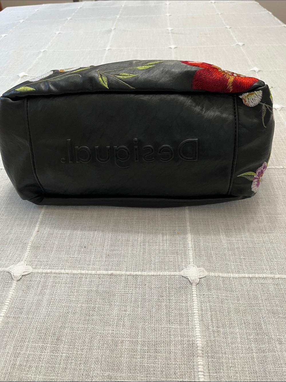 Desigual Black Shoulder Bag with Red & Pink Floral Embroidery - Picture 3 of 4
